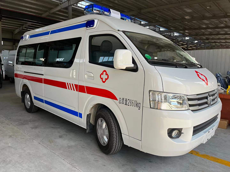 福田G9长轴监护型救护车