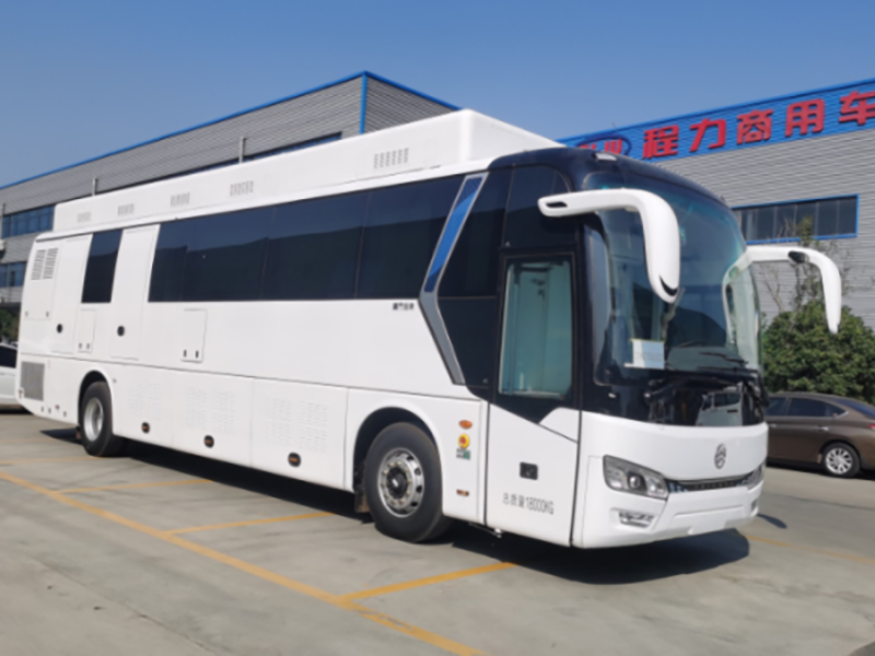 12米金旅移动式体检车